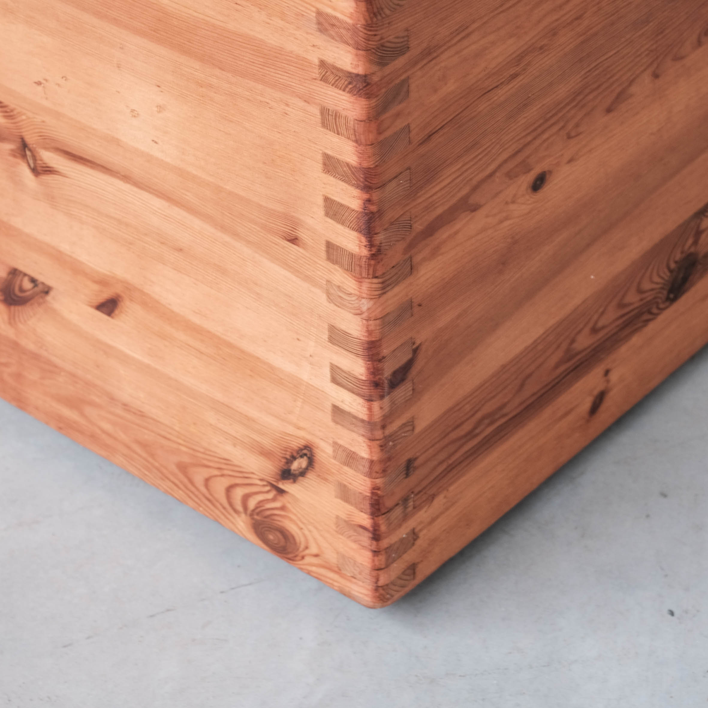 Pair of mid-century pine armchairs