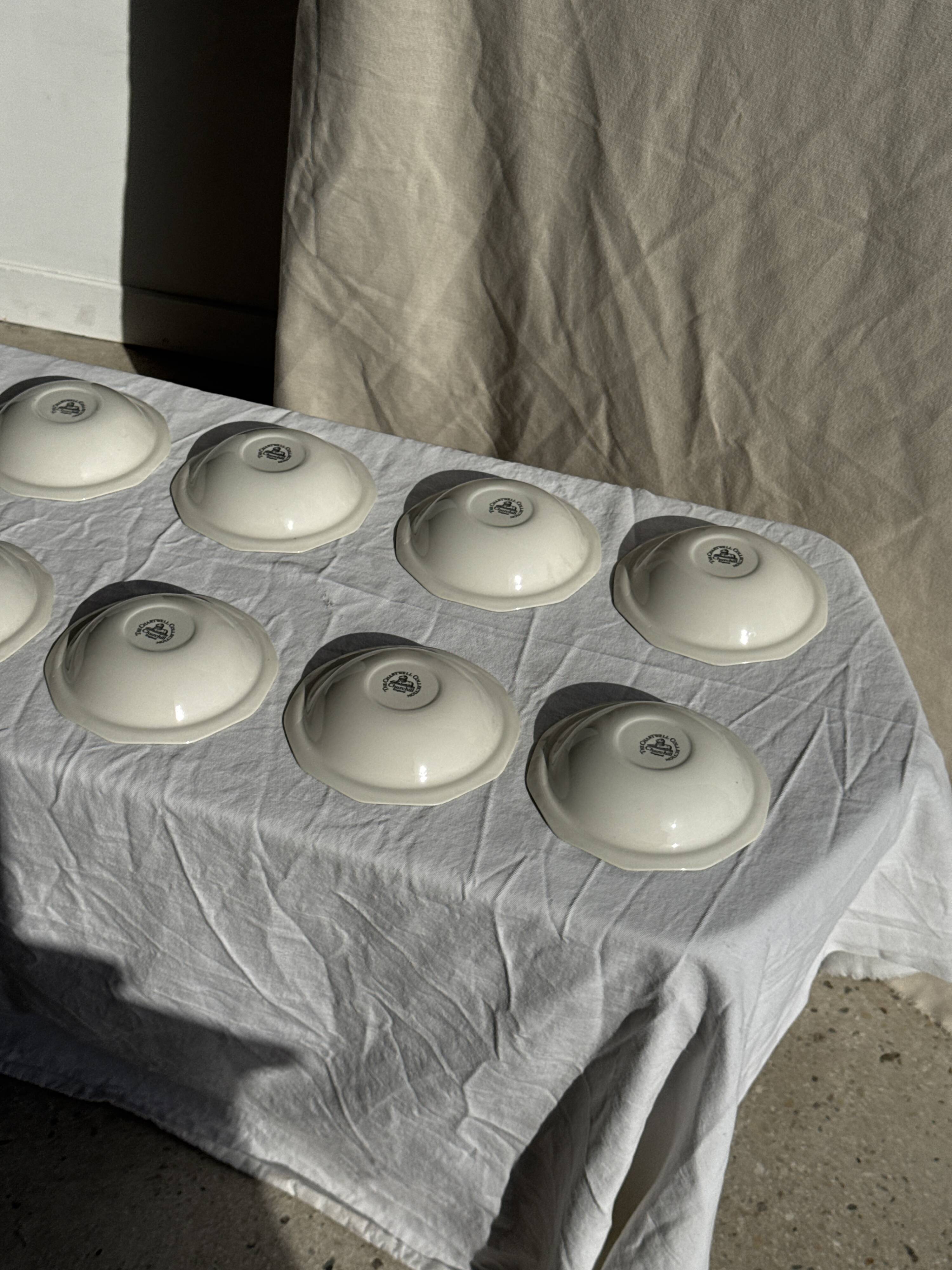 Set of 11 fruit-patterned bowls The Chartwell Collection England D17