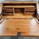 Slope desk in blond cherry wood