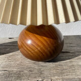 Pleated wooden ball lamp