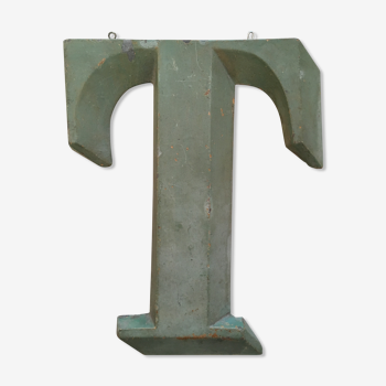 Letter sign early 20th in zinc T