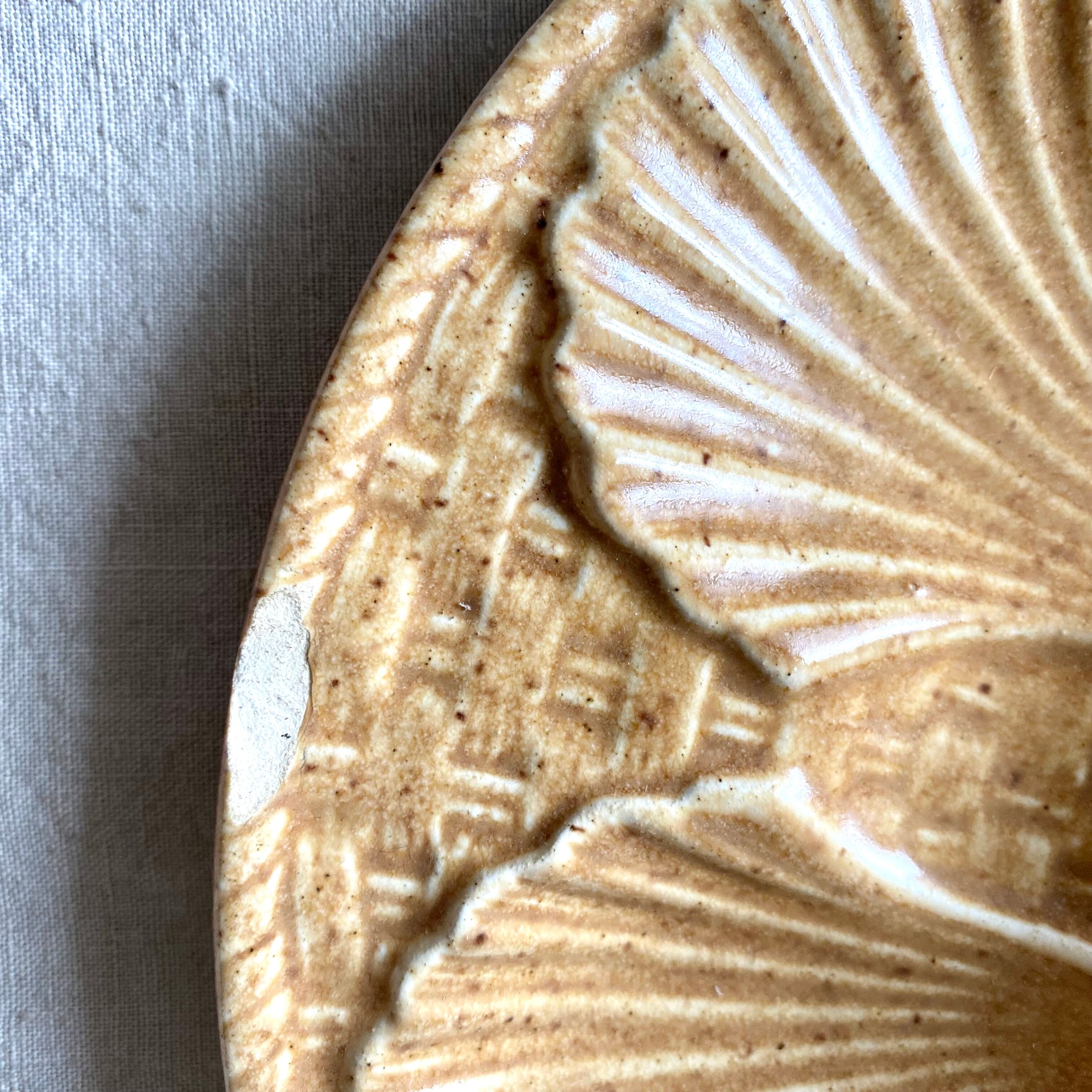 Longchamp oyster service 12 plates and one dish