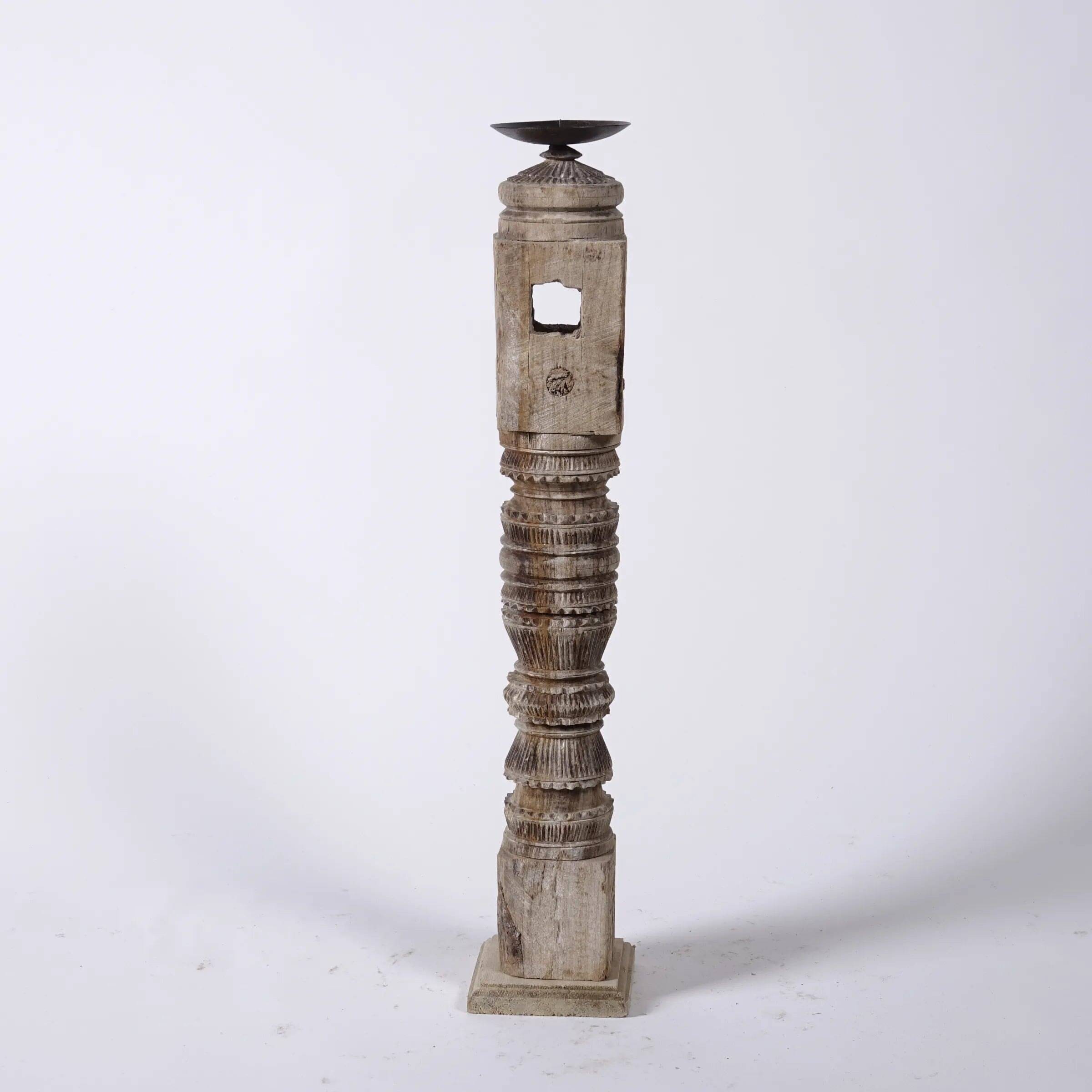 Rajvansh - Bougeoir en bois n°2