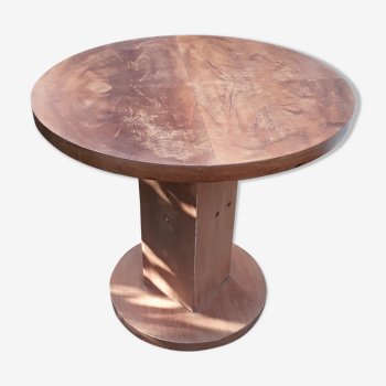 Round bistro table in vintage wood