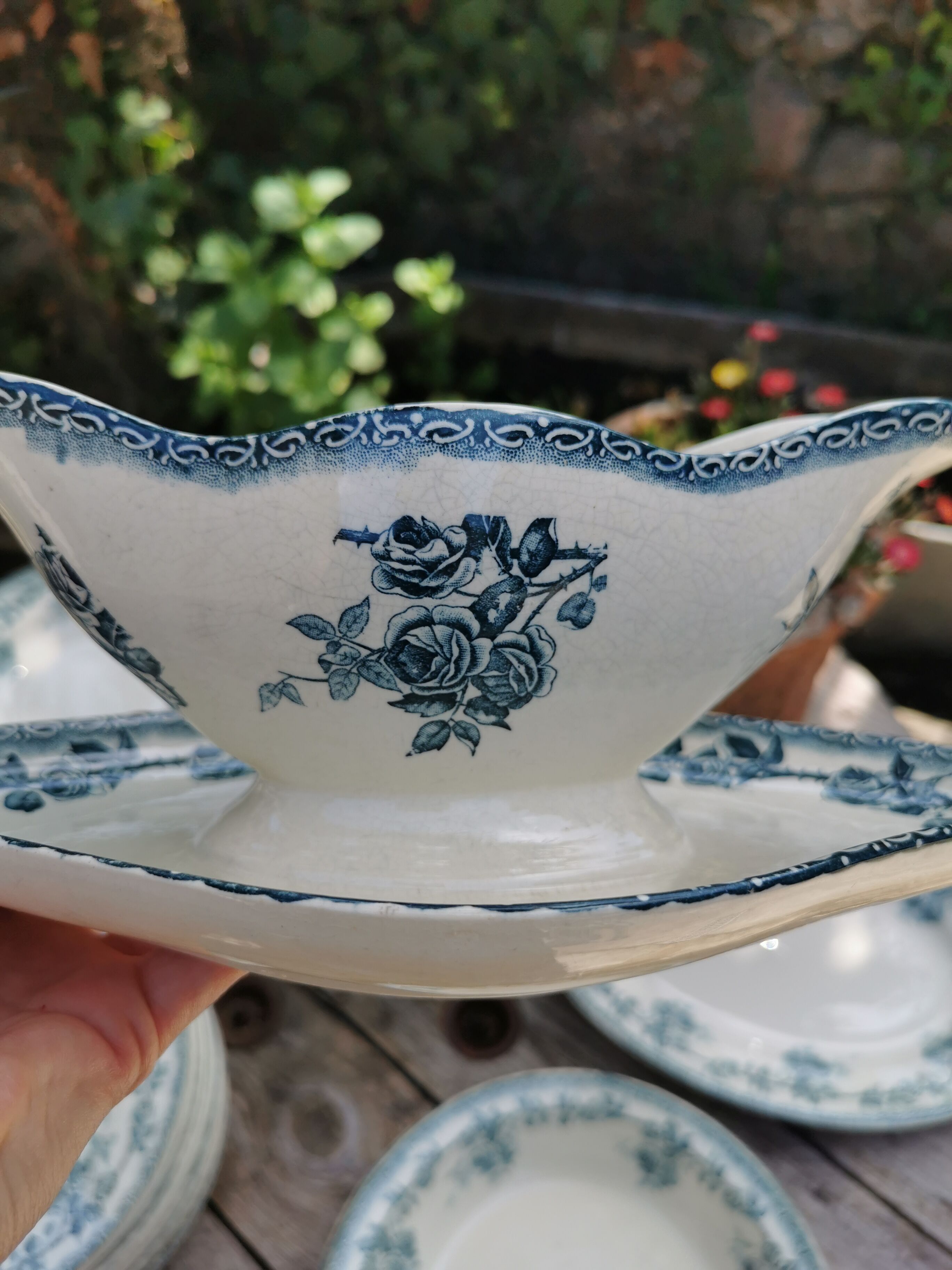 Saucière ancienne terre de fer H. Boulenger