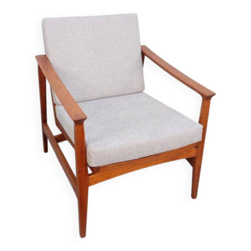 Vintage Thonet teak armchair, retro 1960s–70s style.