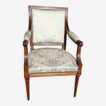 Fauteuil directoire en tissu satiné bleu clair