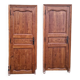 Pair of double-sided communication doors in chestnut with their frame - 20th century