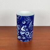 Vintage peacock vase in German porcelain by Bjørn Wiinblad for Rosenthal, 1970s.