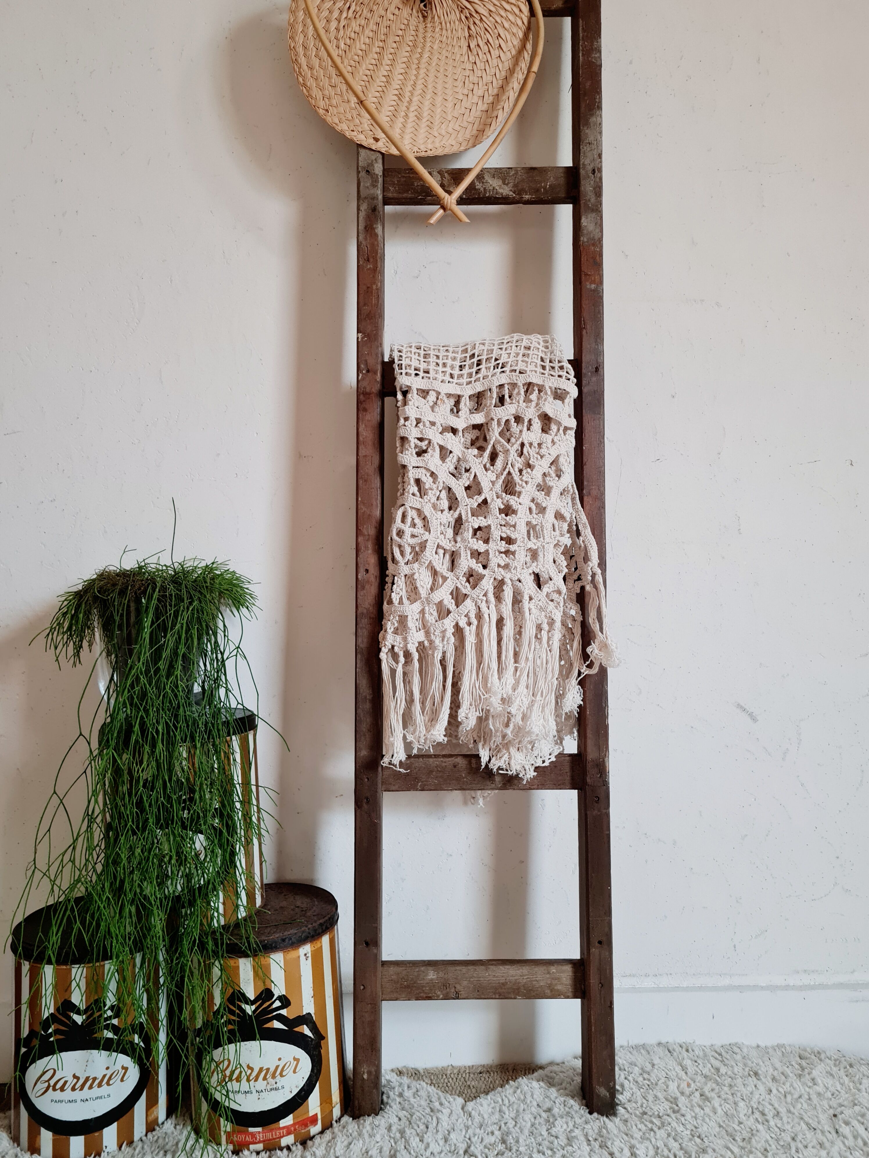 Old wooden scale right and painting presence