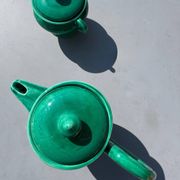 Ensemble verseuse et sucrier en céramique émaillée vert, Vallauris