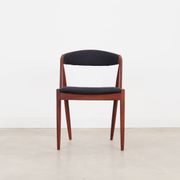 Ensemble de quatre chaises en teck, design danois, années 1970, designer : Kai Kristiansen