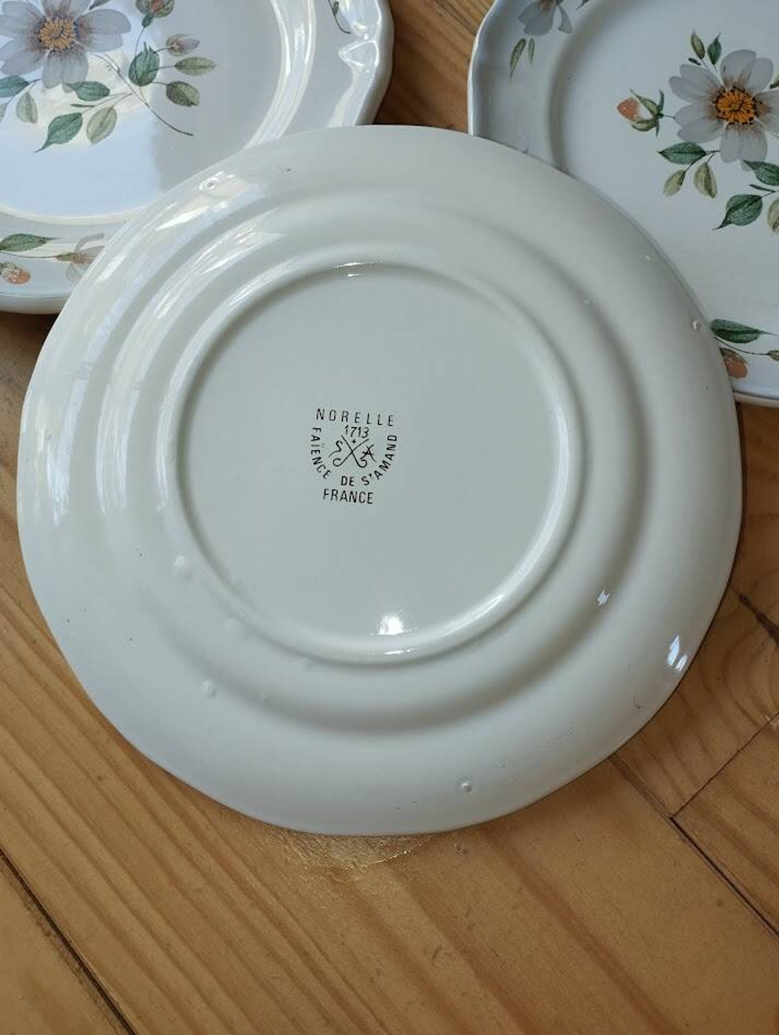 5 assiettes à dessert Saint-Amand – modèle Norelle
