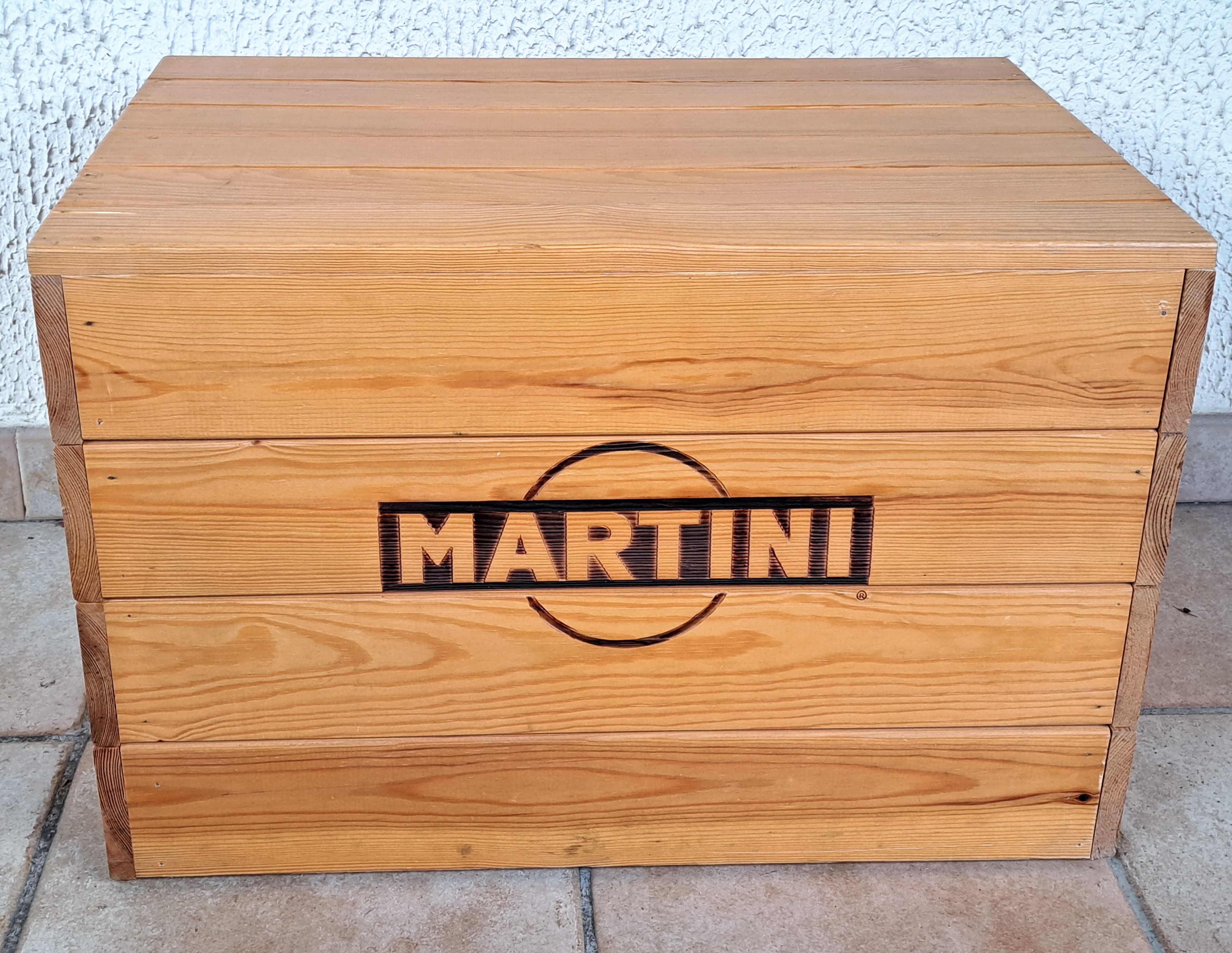 Table basse publicitaire Martini