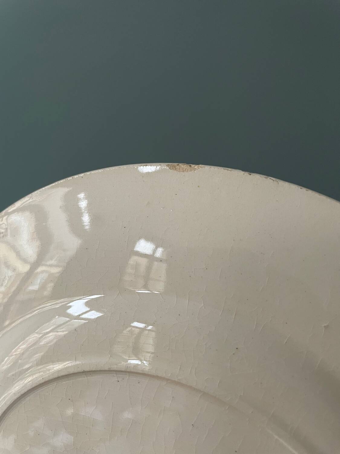 Series of 8 dessert plates 1900 in Longwy earthenware