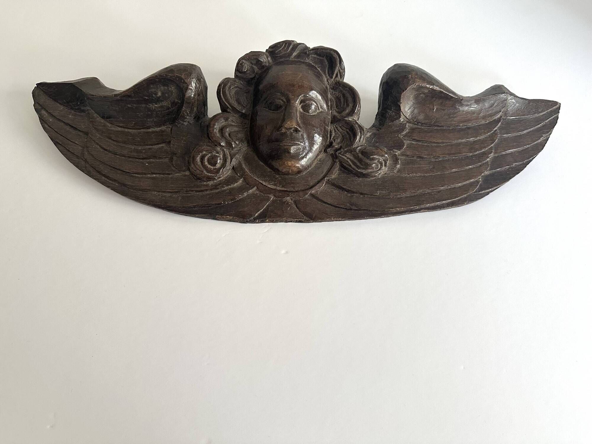 Ancient fronton cherub angel in carved wood 18th-19th century