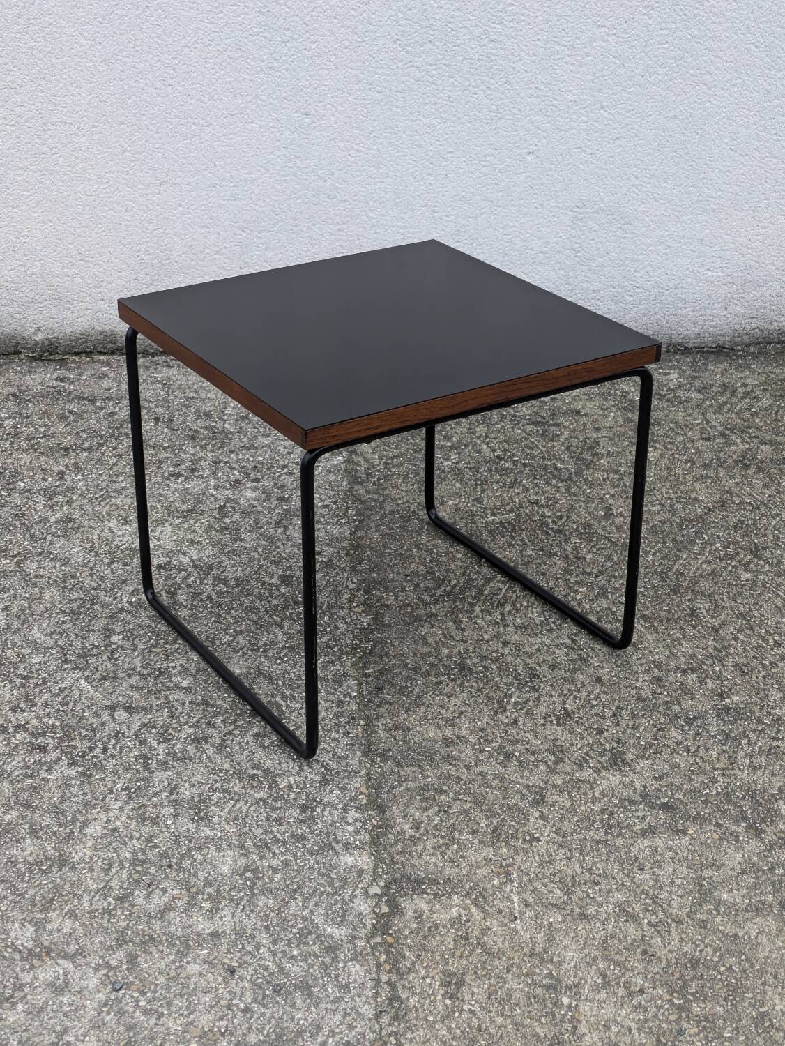 Vintage coffee table called "flying" by Pierre Guariche, Steiner edition, 1960s