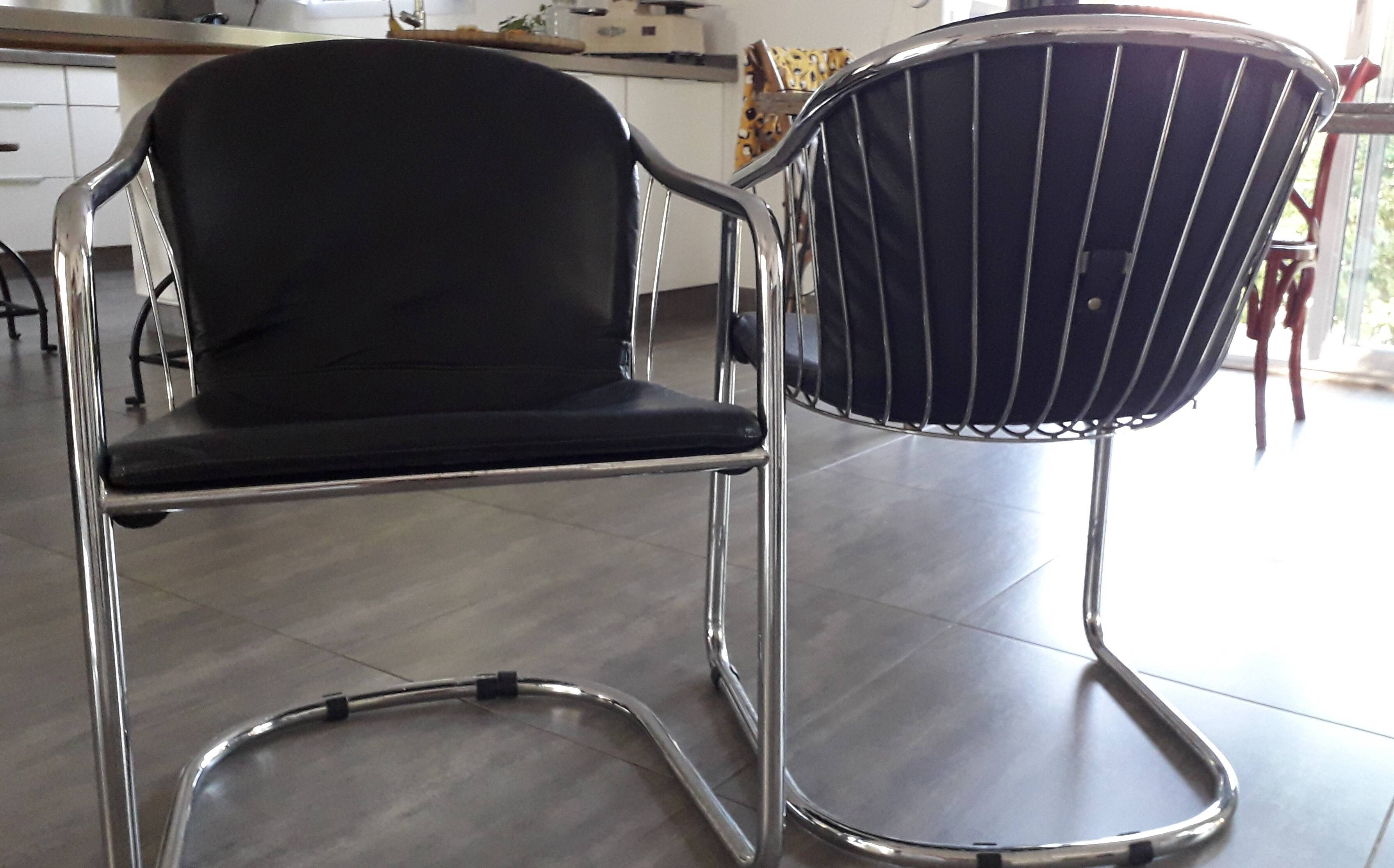 Pair of Gastone Rinaldi armchairs