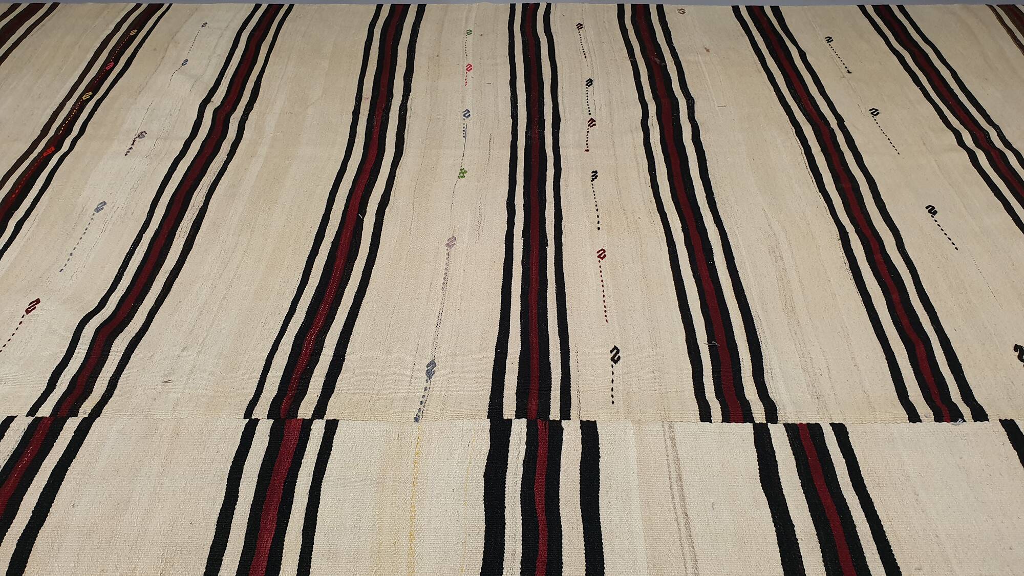 Turkish Kilim, 381x317 cm, MYK-864