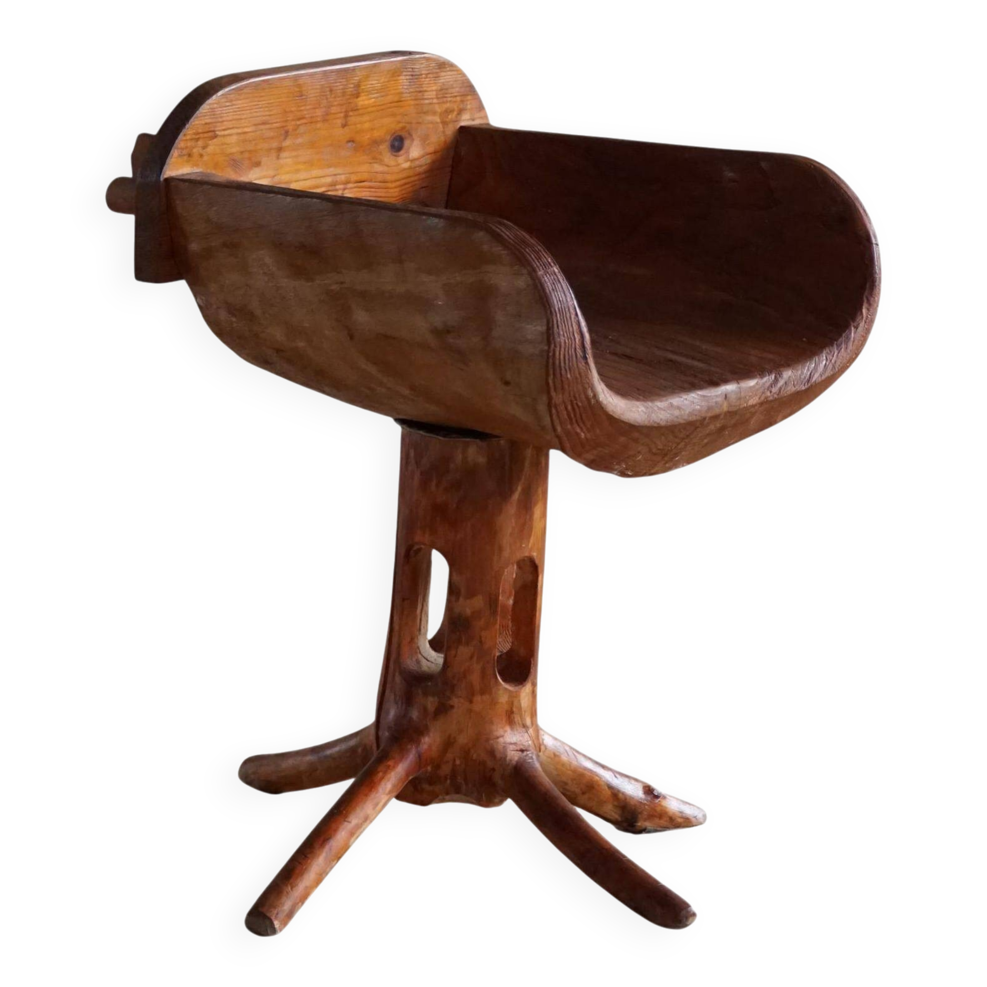 Unique sculptural pedestal armchair by the Finnish Matti Martikka in solid pine, 1960s.