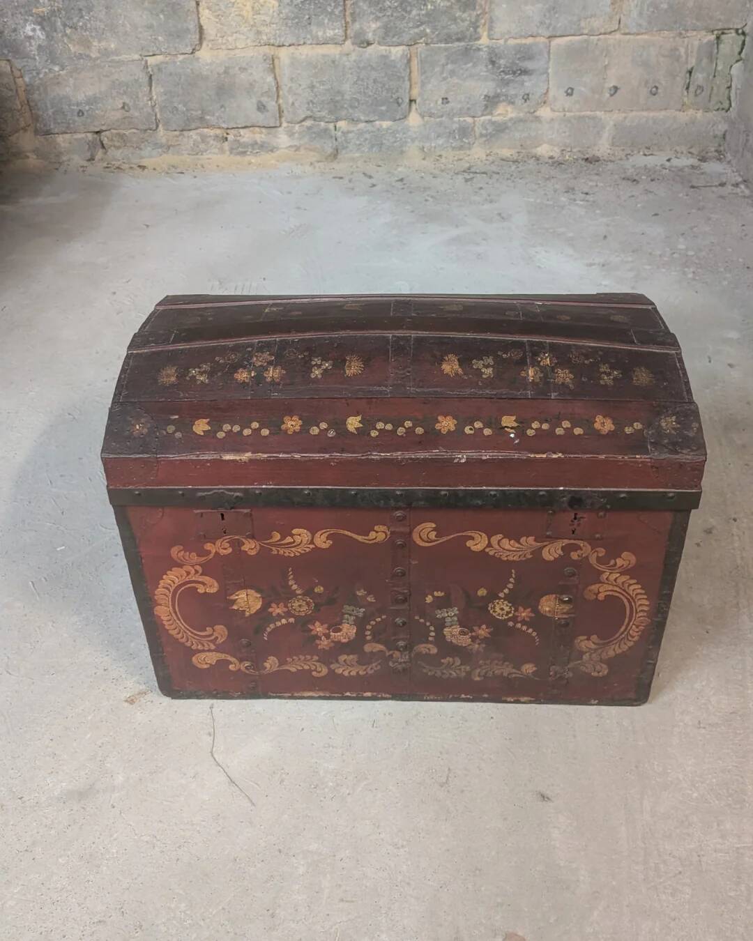 Antique chest hand-painted