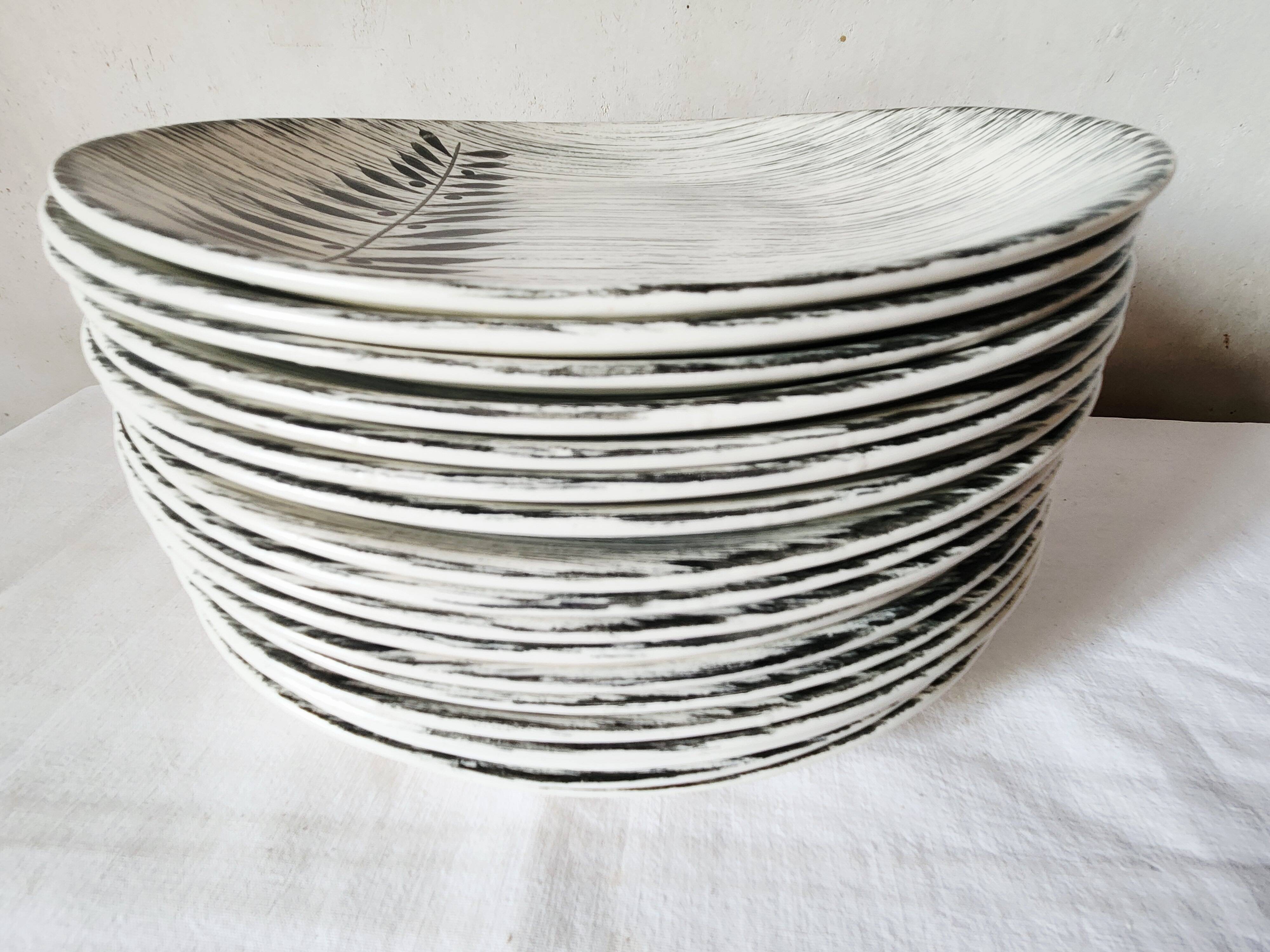 Vintage french 1960s salins tolede - toledo dinner plates black olive