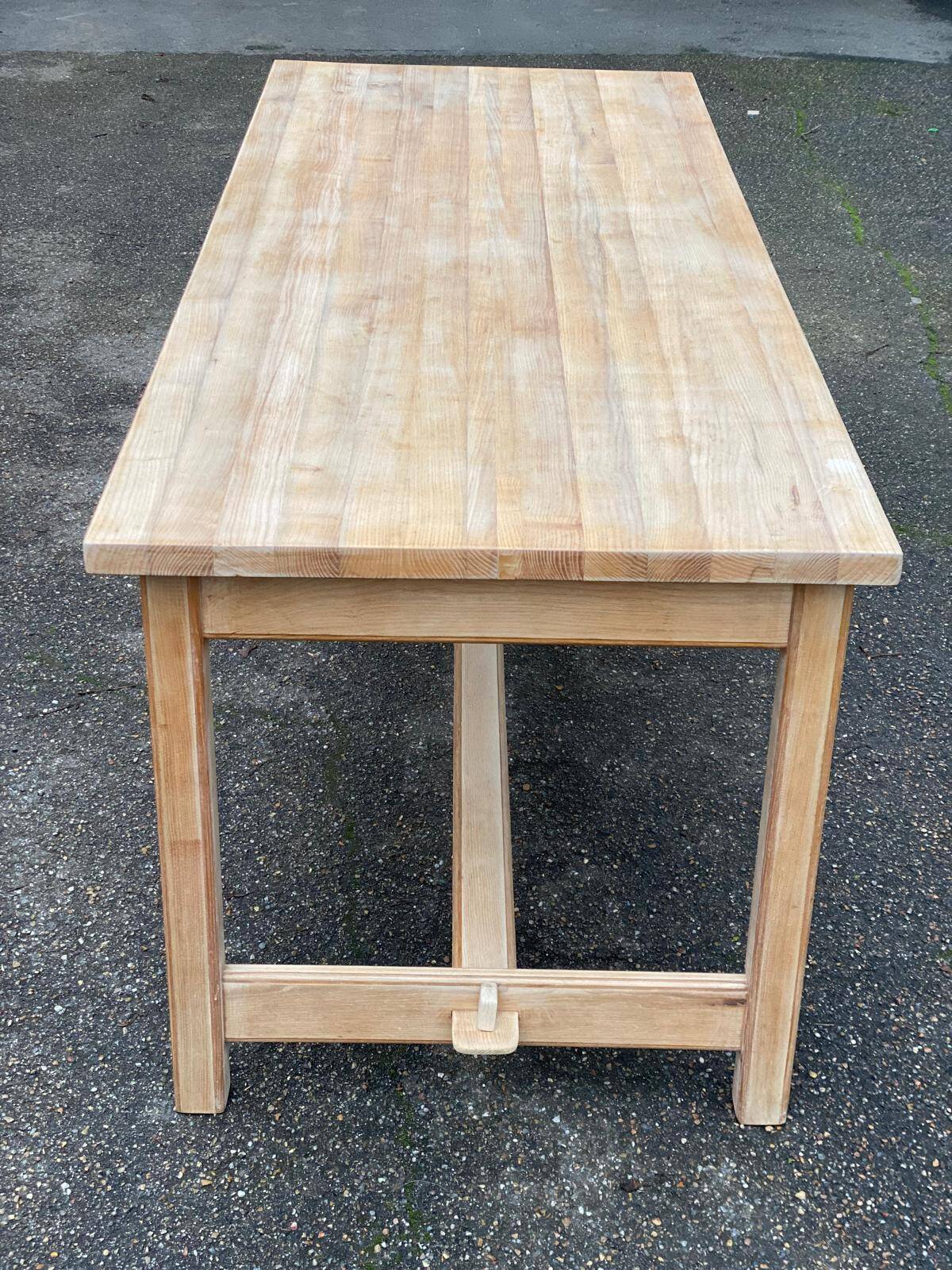 Renovated extendable farmhouse dining table in solid oak, 1950, 200cm.