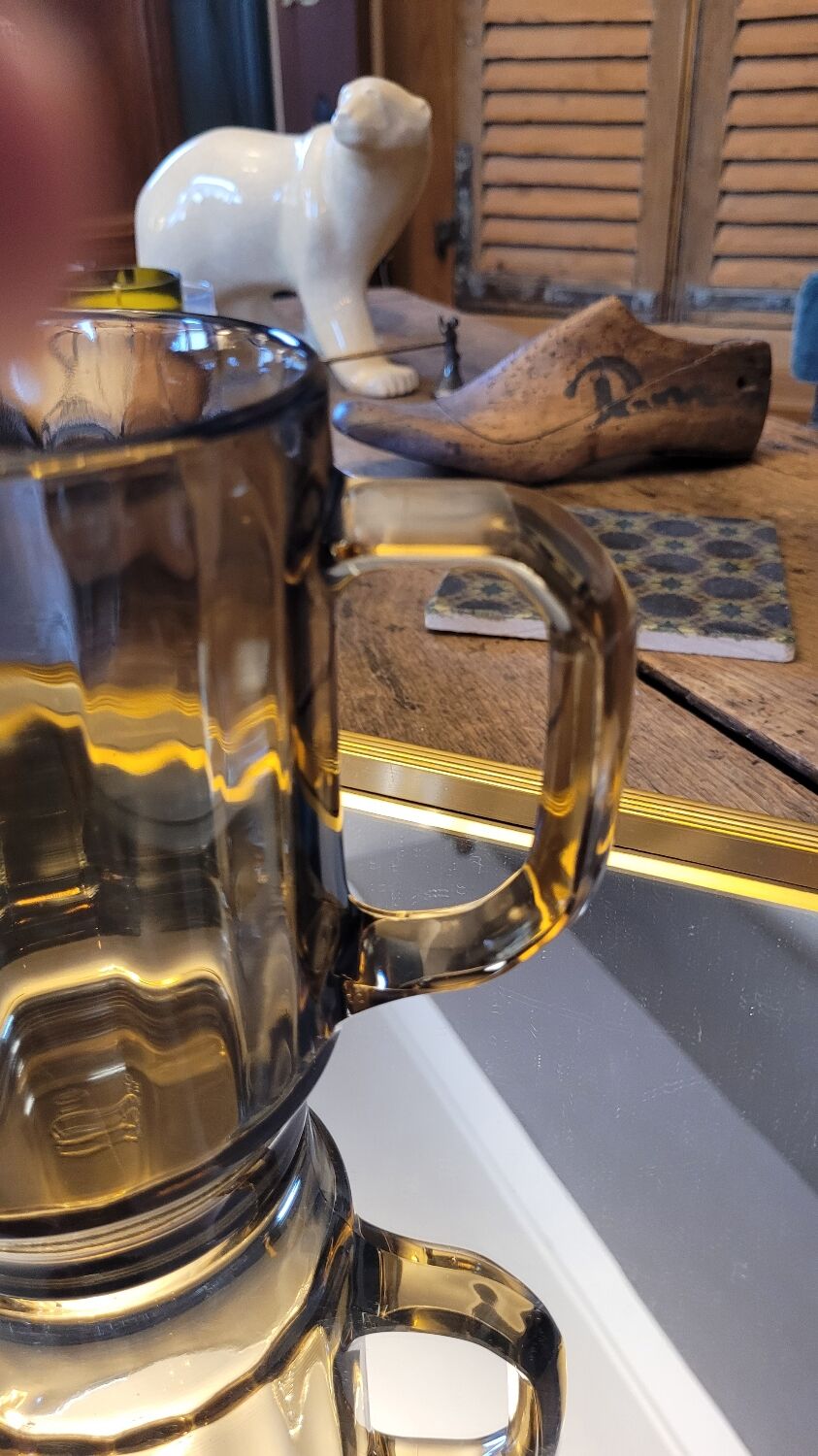 70's glass pitcher