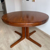 Vintage round table edited by Baumann