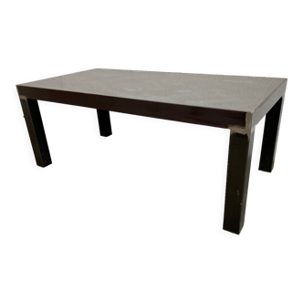 Table industrielle en fer et quartz