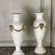 Pair of vases in white statuary marble, gilt bronze, circa 1900