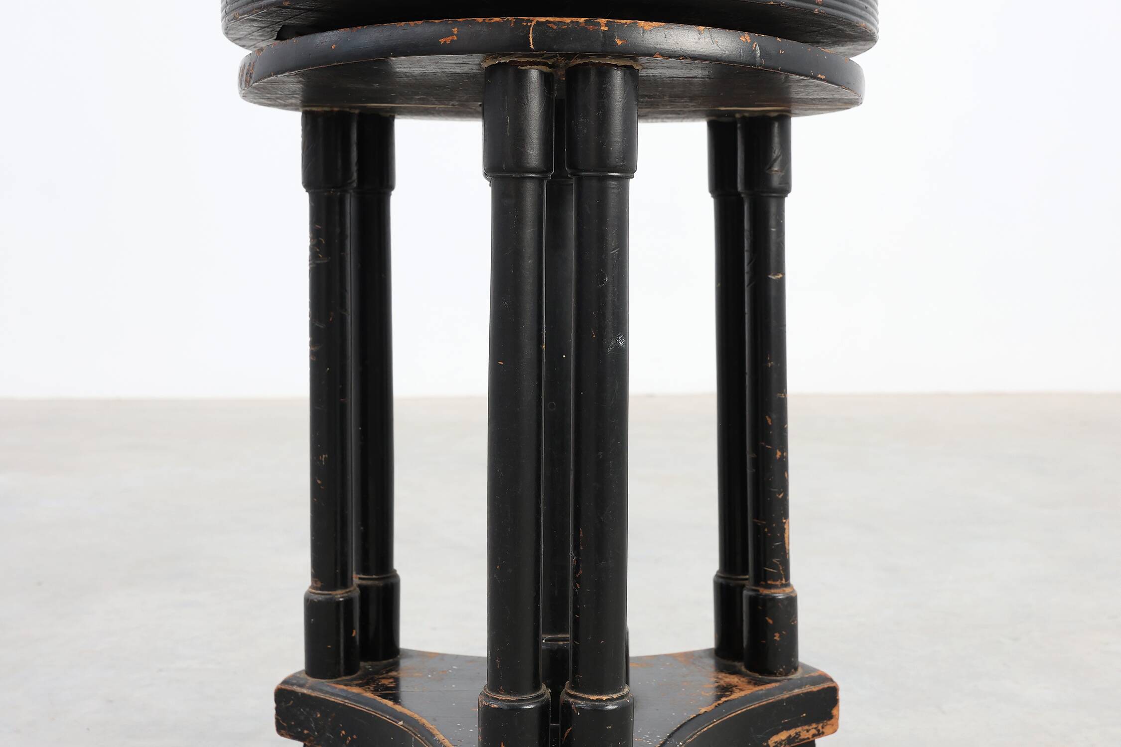 Black and purple adjustable velvet art deco piano stool, Belgium ca. 1910