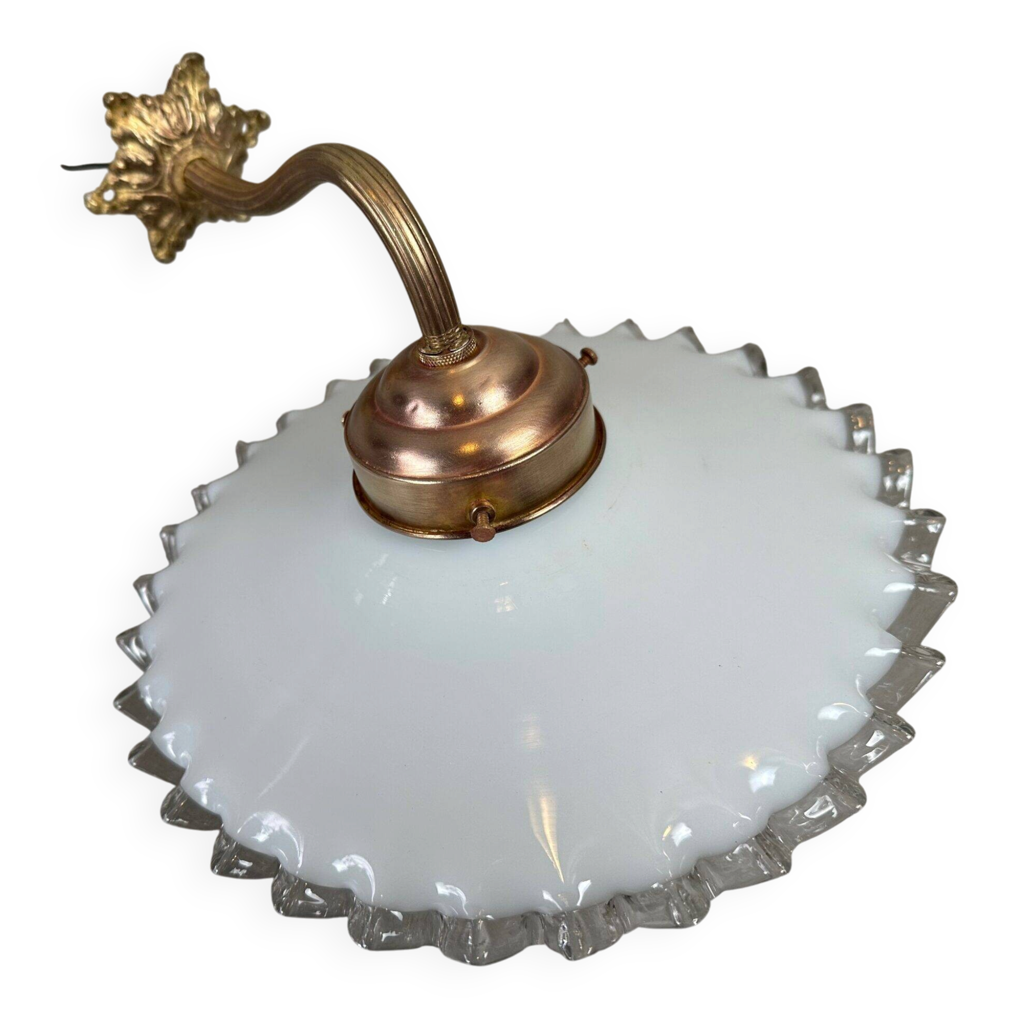 Antique wall lamp – opaline collar lamp with brass holder