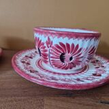 Henriot in Quimper - Set of 2 cups and saucers with a floral design.