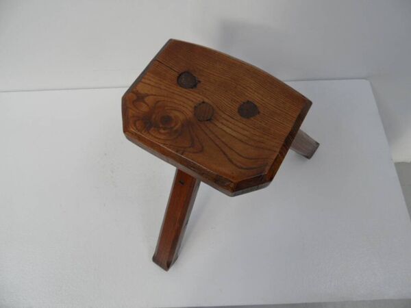 Tabouret à lait antique en chêne