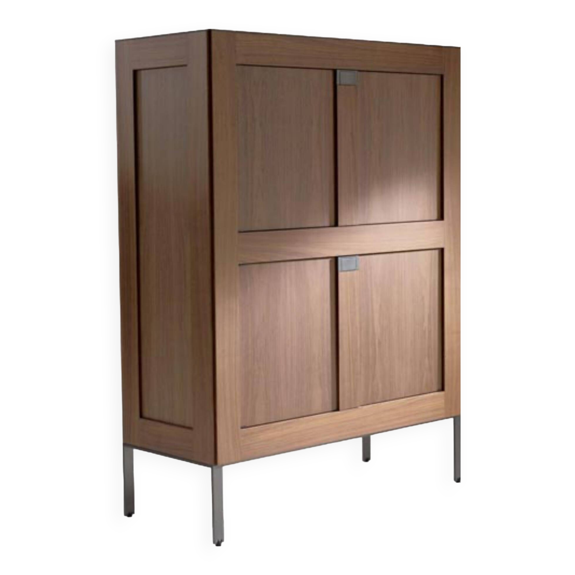 Maxalto 4-door cabinet by Antonio Citterio