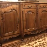 Buffet dining room