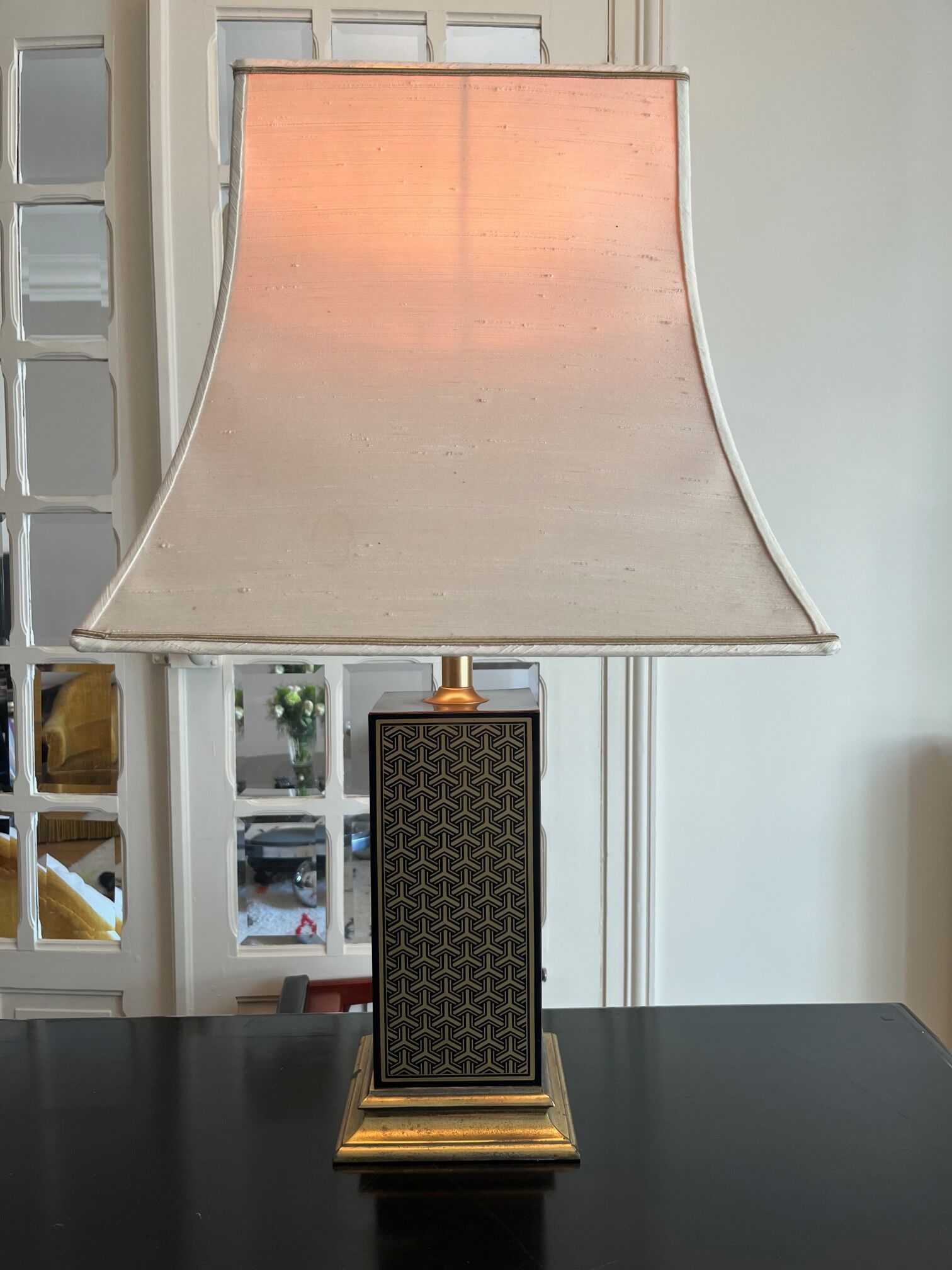 Pagoda lamp 1970