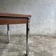 Table à manger belge mid-century avec pieds chromés
