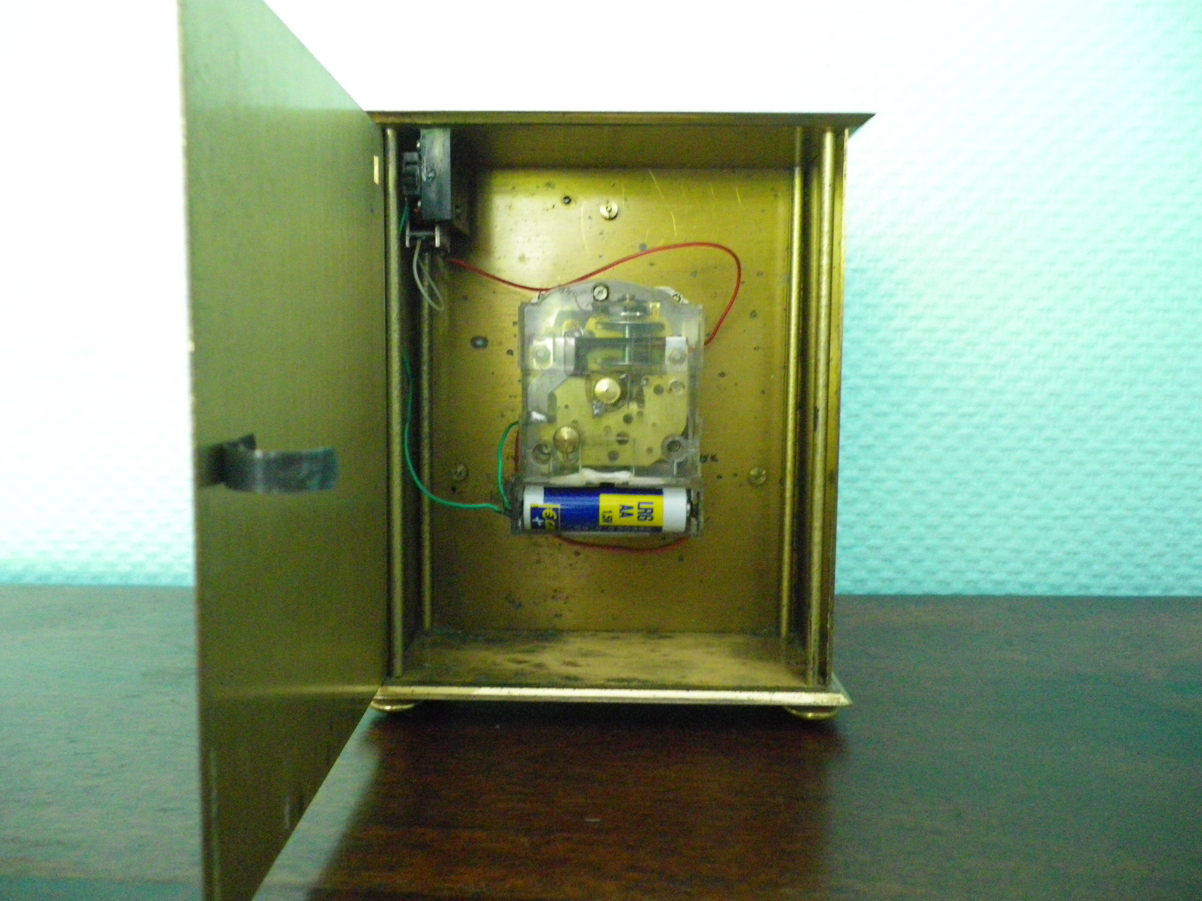 Pendulum officer Jaz Paris decoration, brass