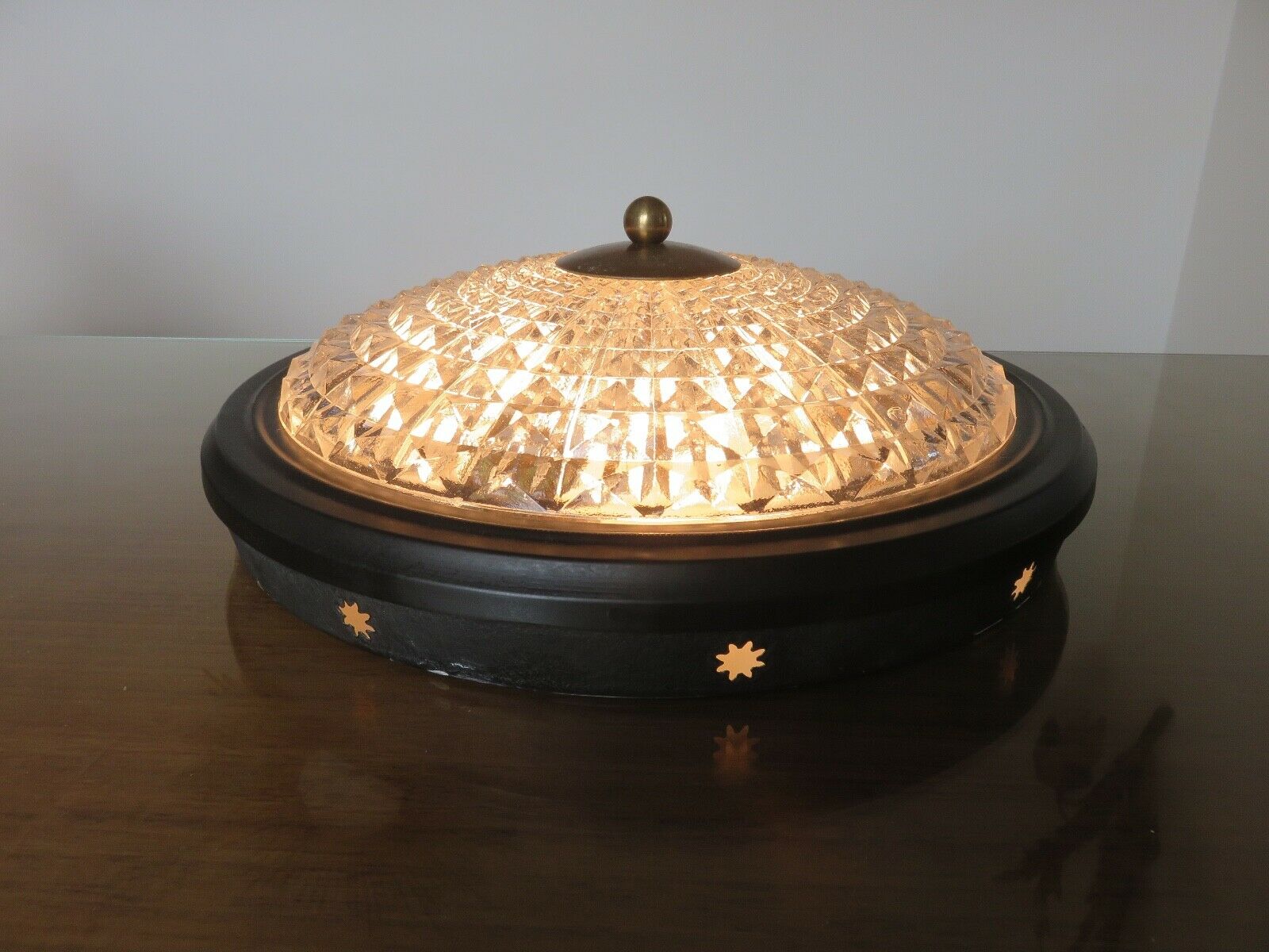Applique " étoilée " 3 feux, verre diamant et laiton années 50 60
