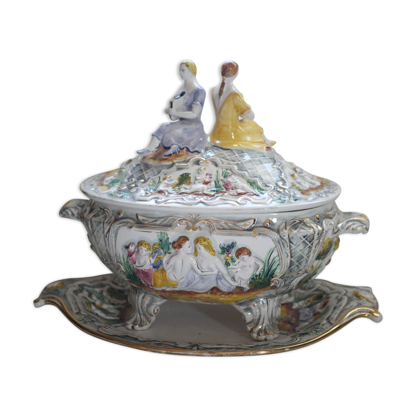 Portuguese porcelain tureen Alcobaca