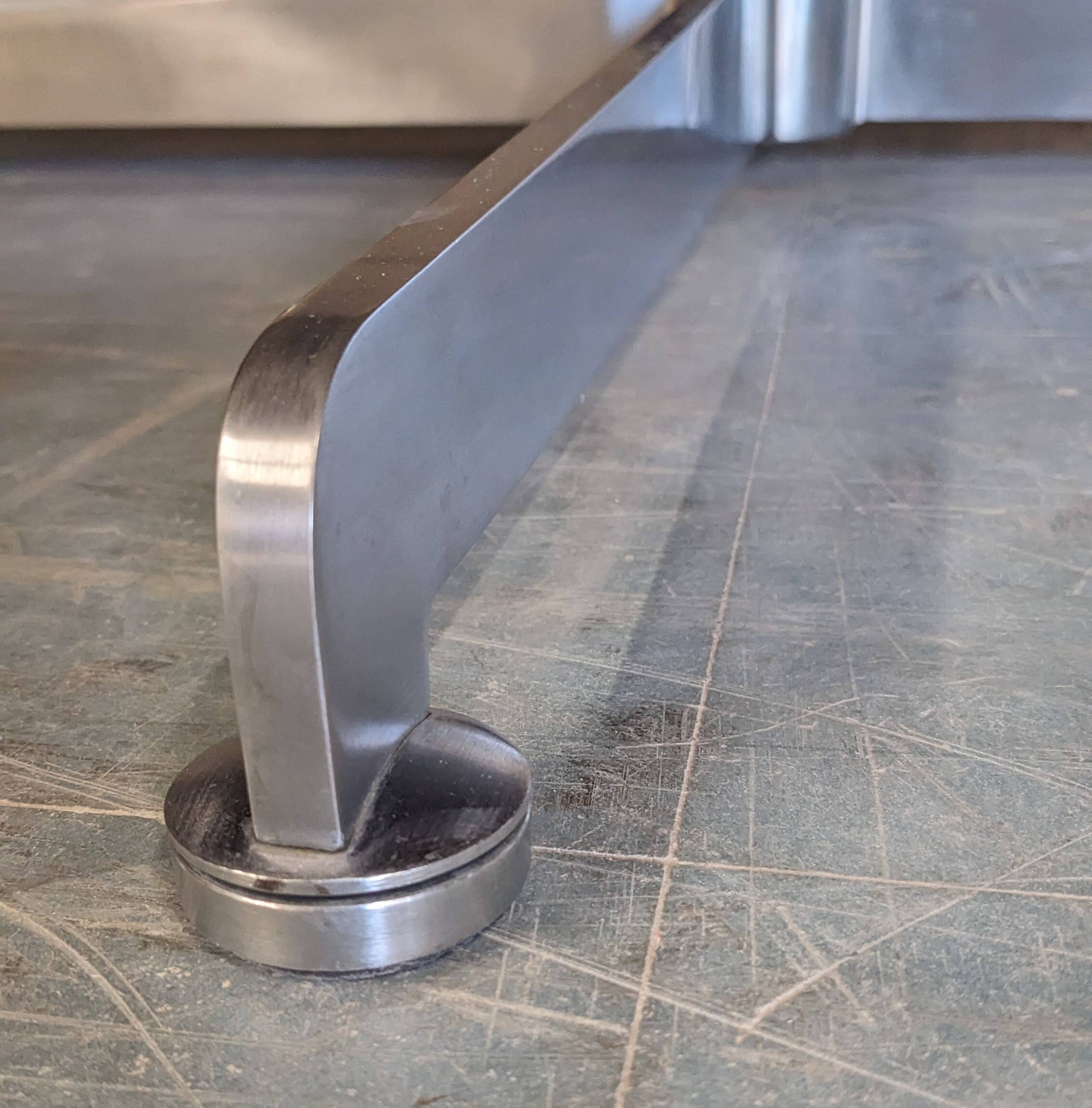 Rosewood conference table by Osvaldo Borsani for Tecno 1968