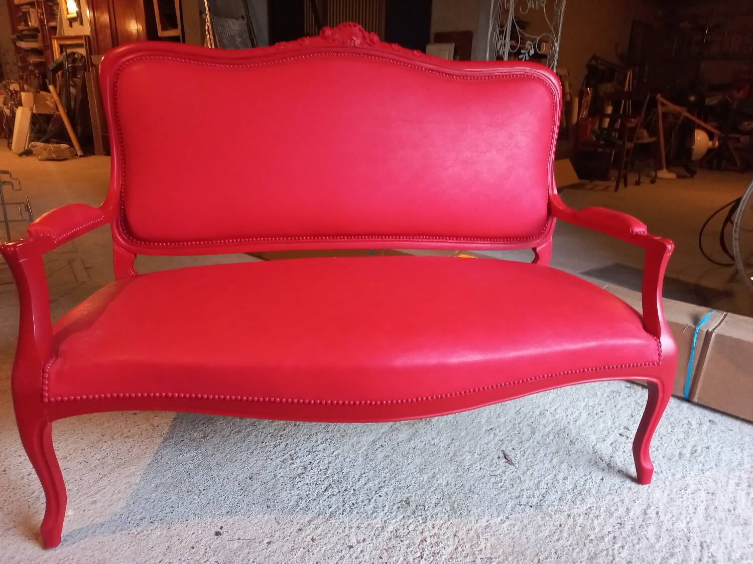 Louis XV red canapé 15