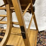 Chaise haute bébé en bois vintage