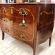 Curved chest of drawers of the eighteenth century