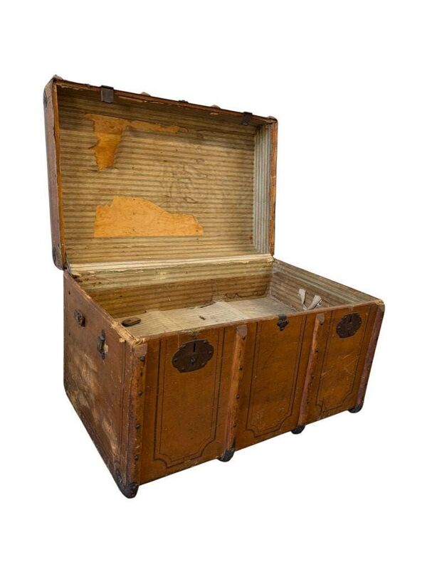 Coffre en bois brun XL vintage / malle / table d'appoint