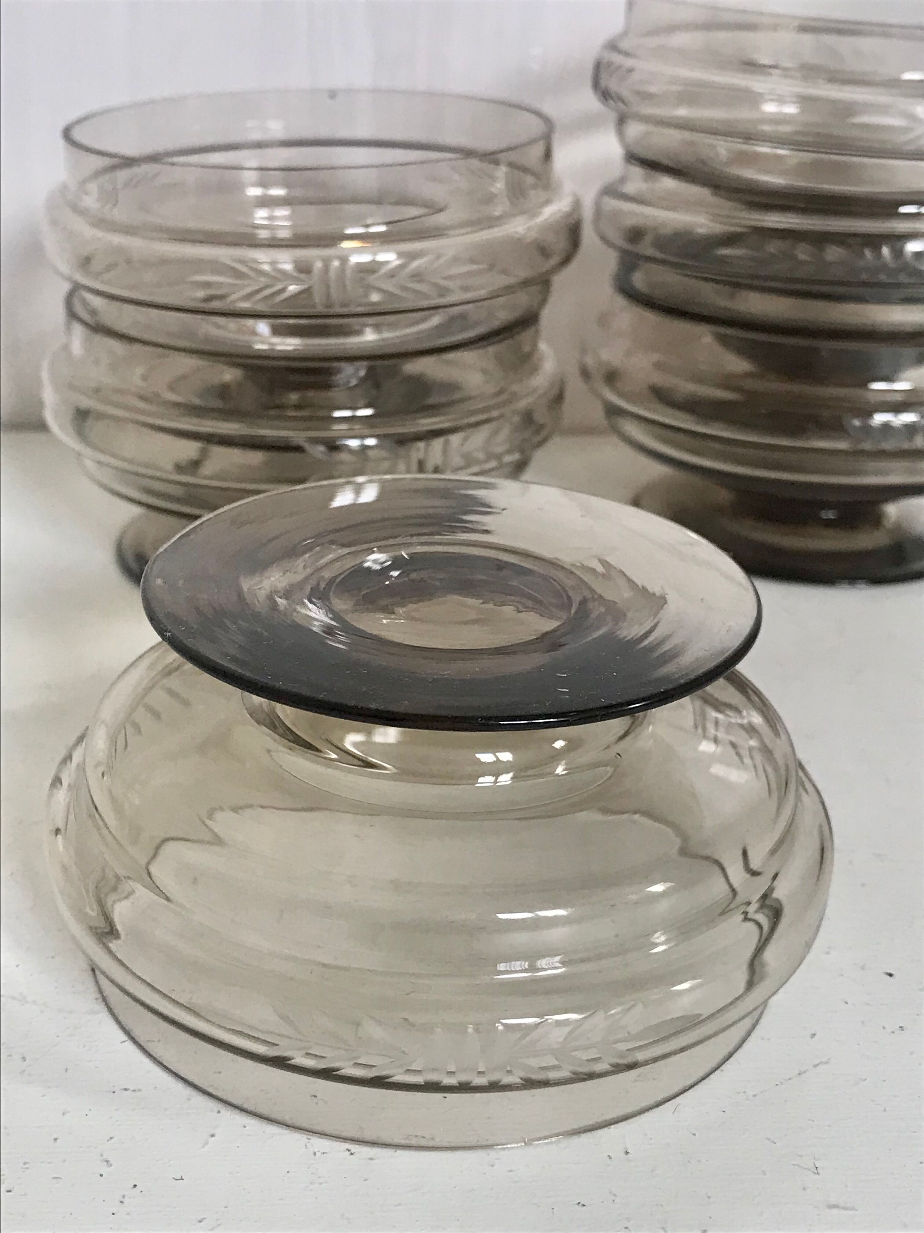 Champagne cups of smoked glass