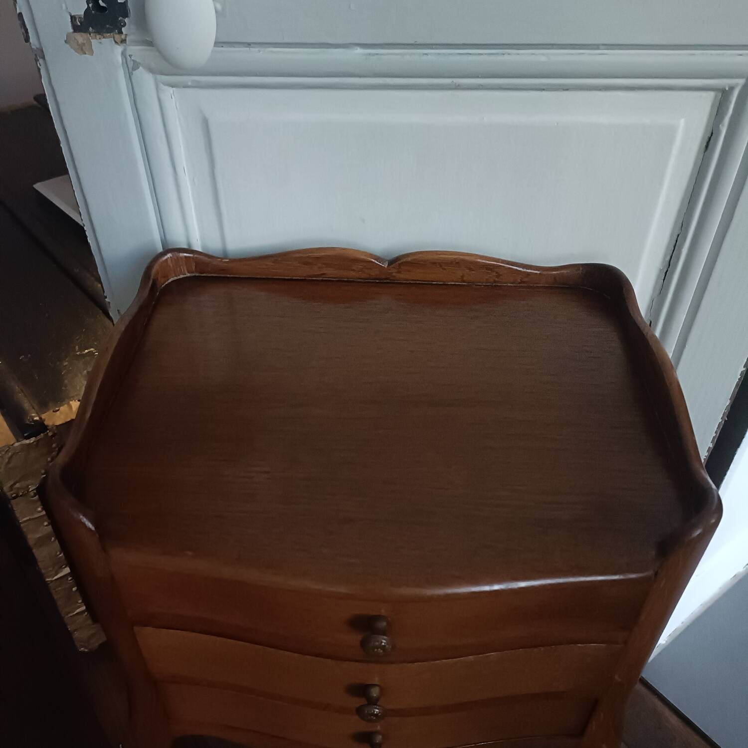 Vintage bedside table with 3 drawers