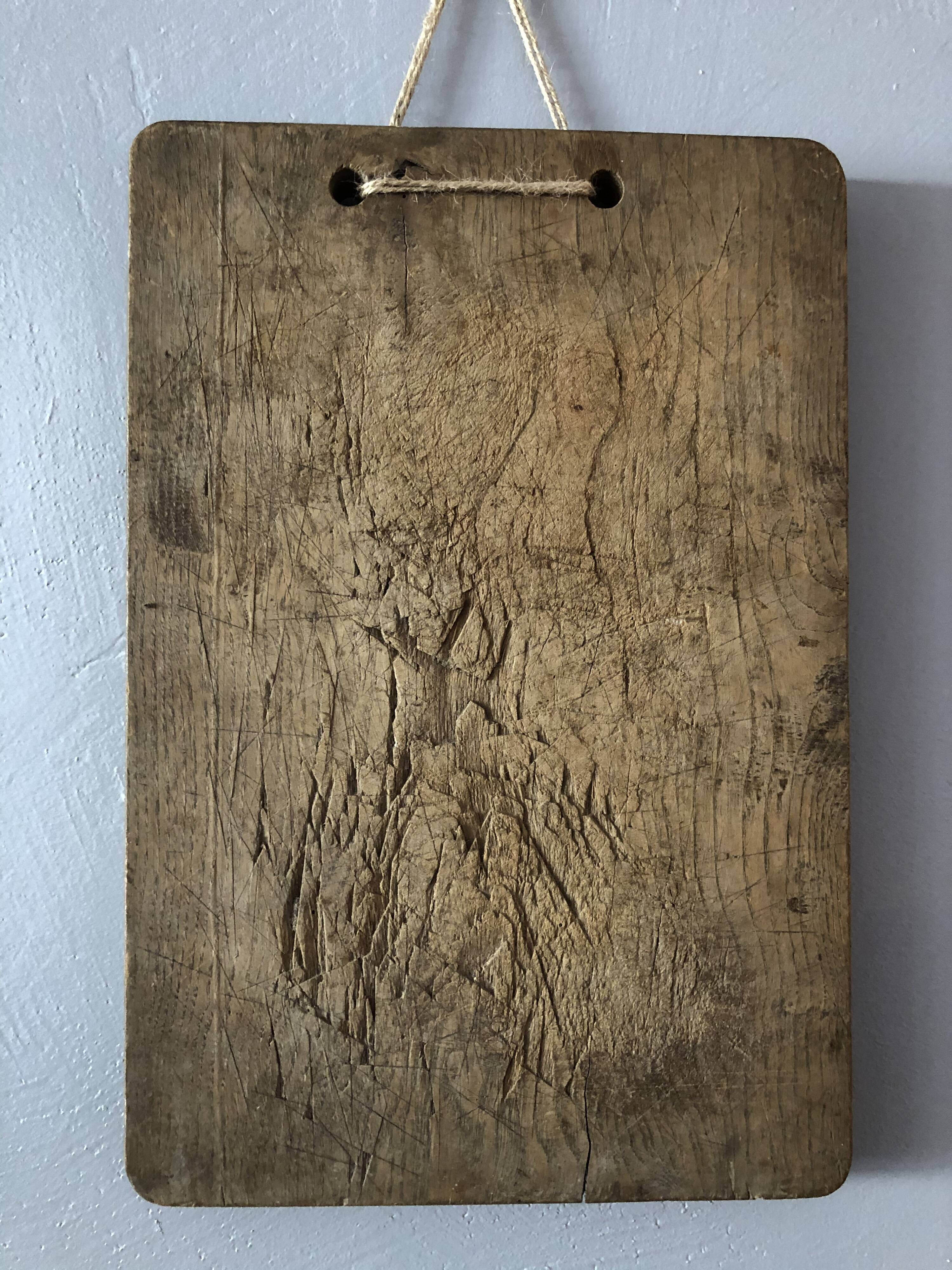 40 x 28 wooden cutting board